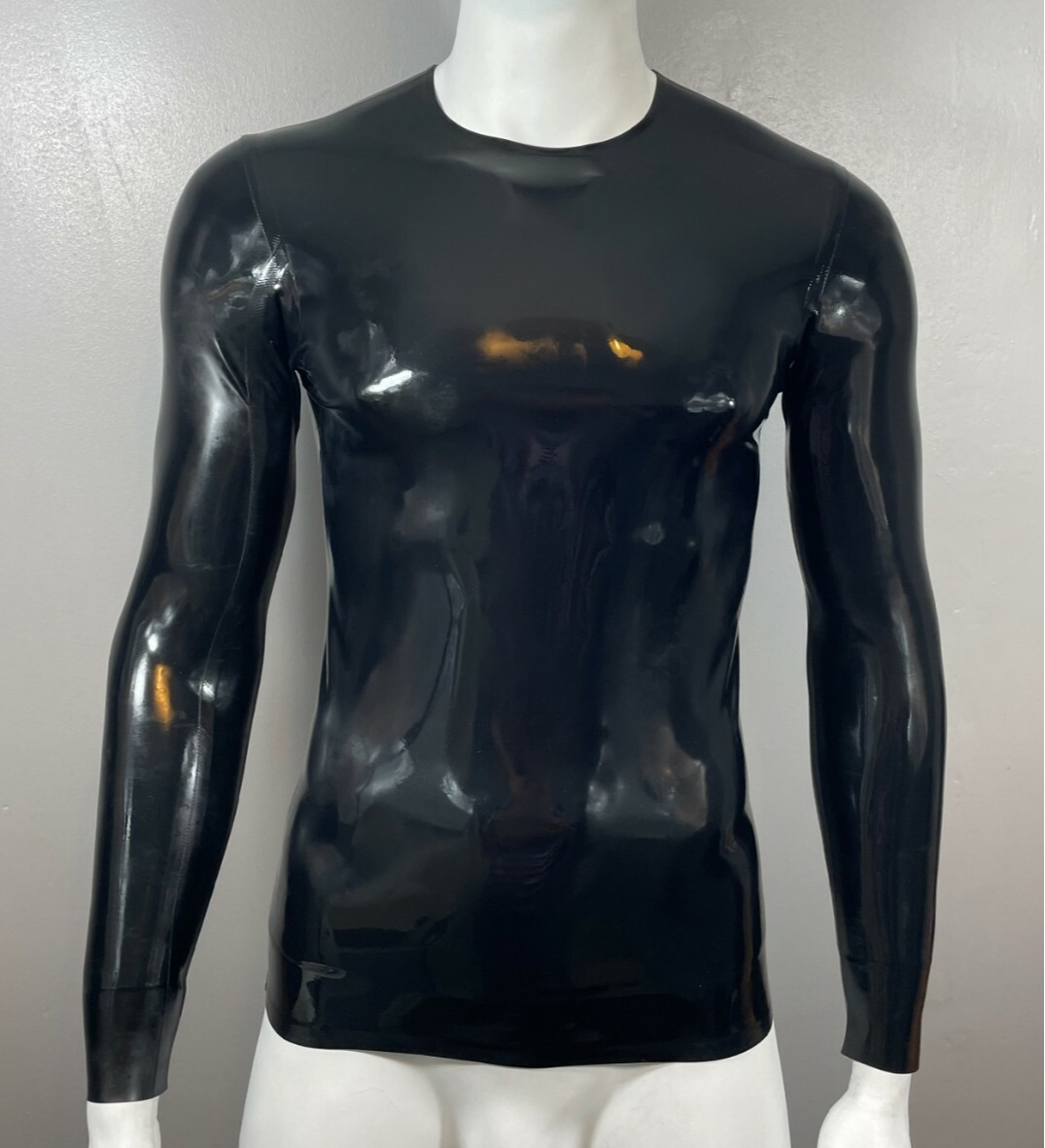 Rubber Latex Crew neck long sl - đánh giá và giá Anime Merchandise Clothes